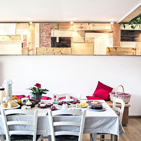 B&B Casa Sul Lago - Appartamenti 칼세라니카알라고 외부 사진