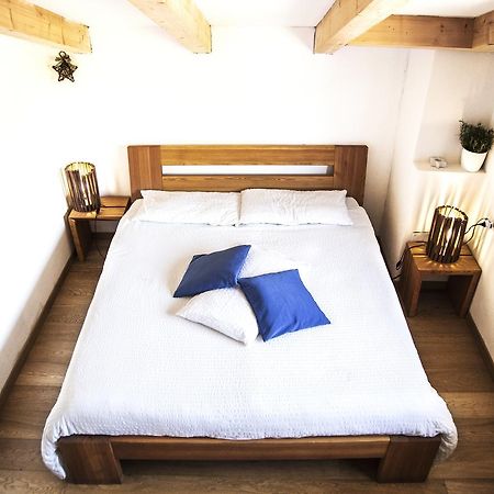 B&B Casa Sul Lago - Appartamenti 칼세라니카알라고 외부 사진