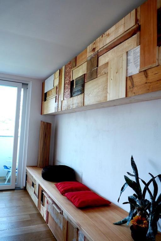 B&B Casa Sul Lago - Appartamenti 칼세라니카알라고 외부 사진