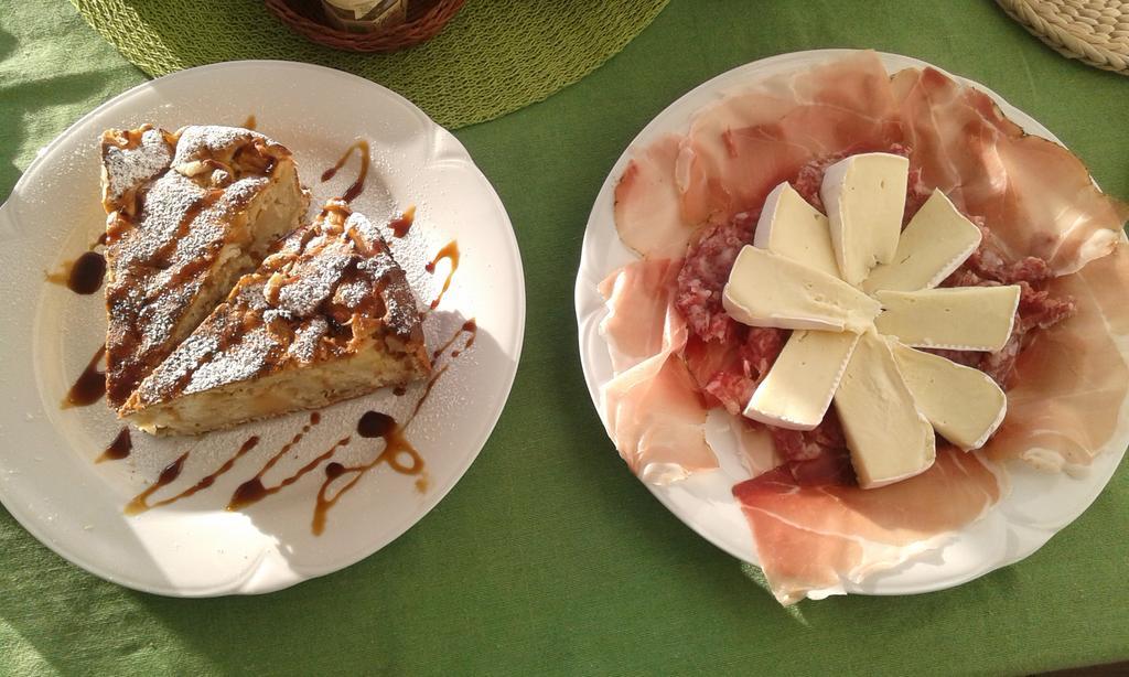 B&B Casa Sul Lago - Appartamenti 칼세라니카알라고 외부 사진