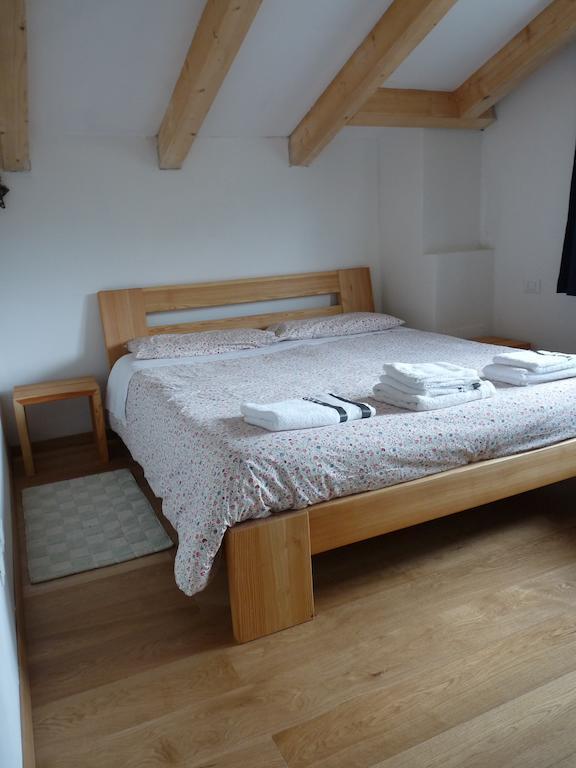 B&B Casa Sul Lago - Appartamenti 칼세라니카알라고 객실 사진