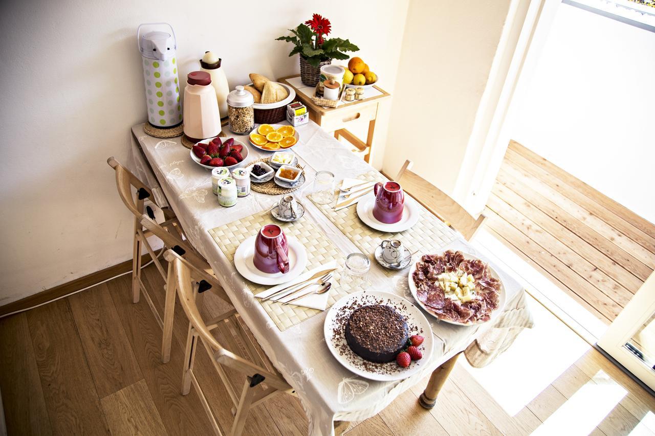 B&B Casa Sul Lago - Appartamenti 칼세라니카알라고 외부 사진