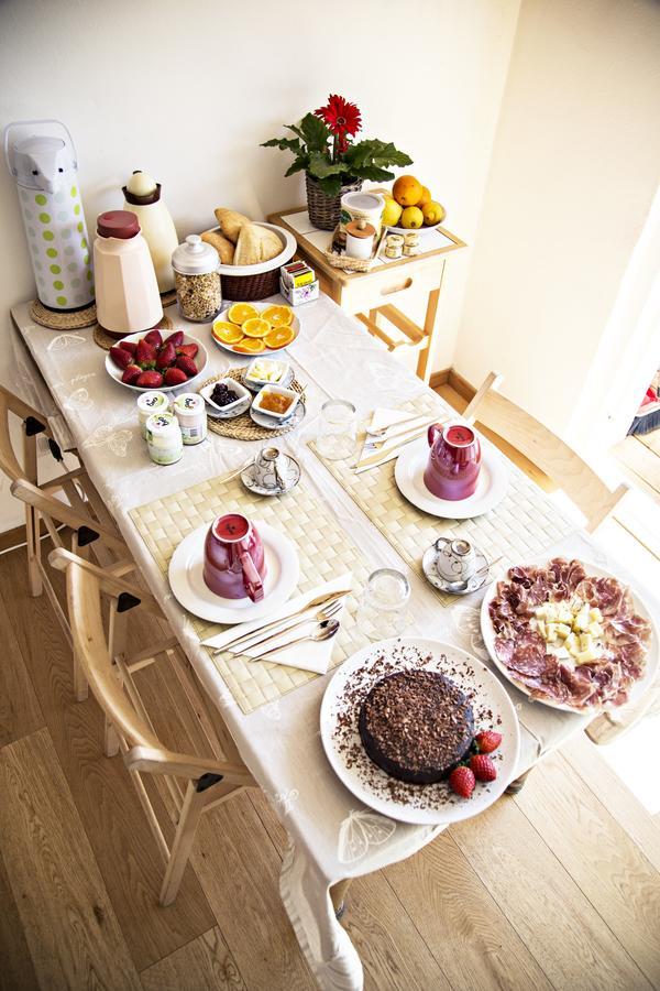 B&B Casa Sul Lago - Appartamenti 칼세라니카알라고 외부 사진