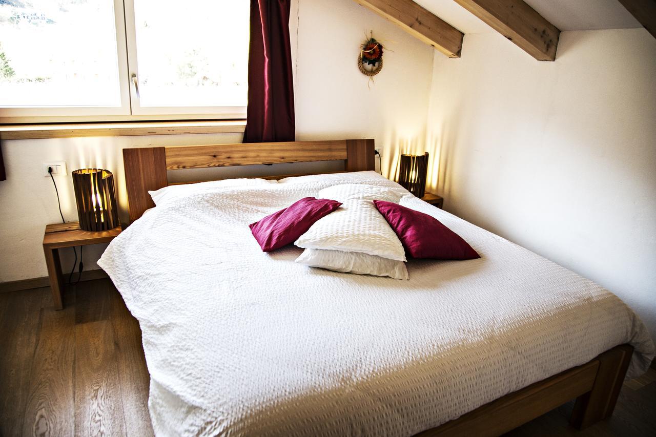B&B Casa Sul Lago - Appartamenti 칼세라니카알라고 외부 사진