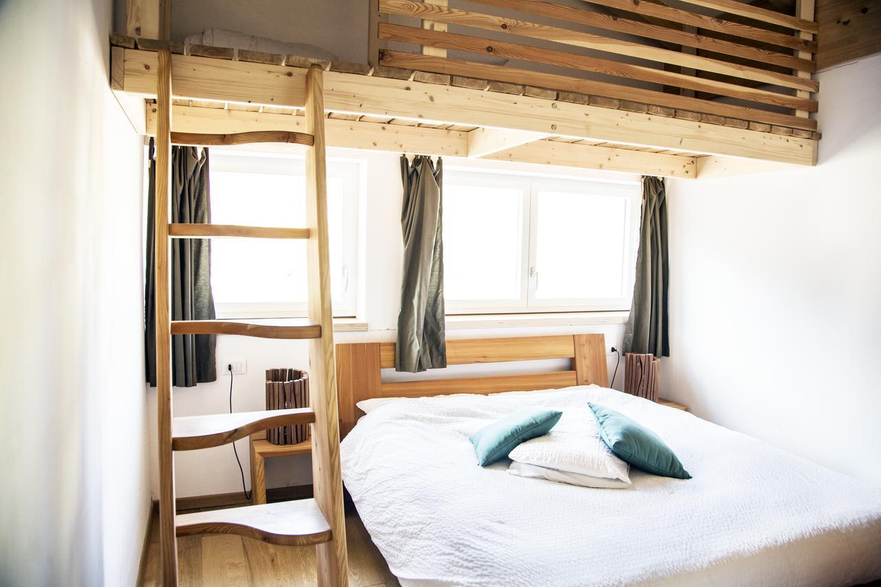B&B Casa Sul Lago - Appartamenti 칼세라니카알라고 외부 사진